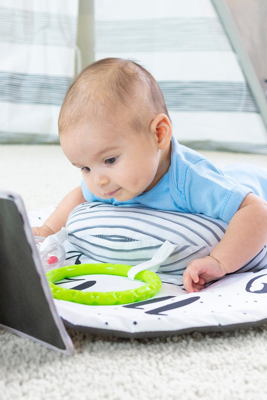 Benefits of Black + White